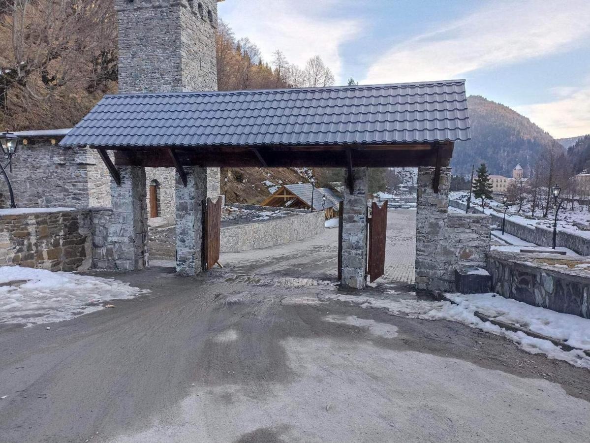 Guest House "Svaneti" Lentekhi Exterior foto