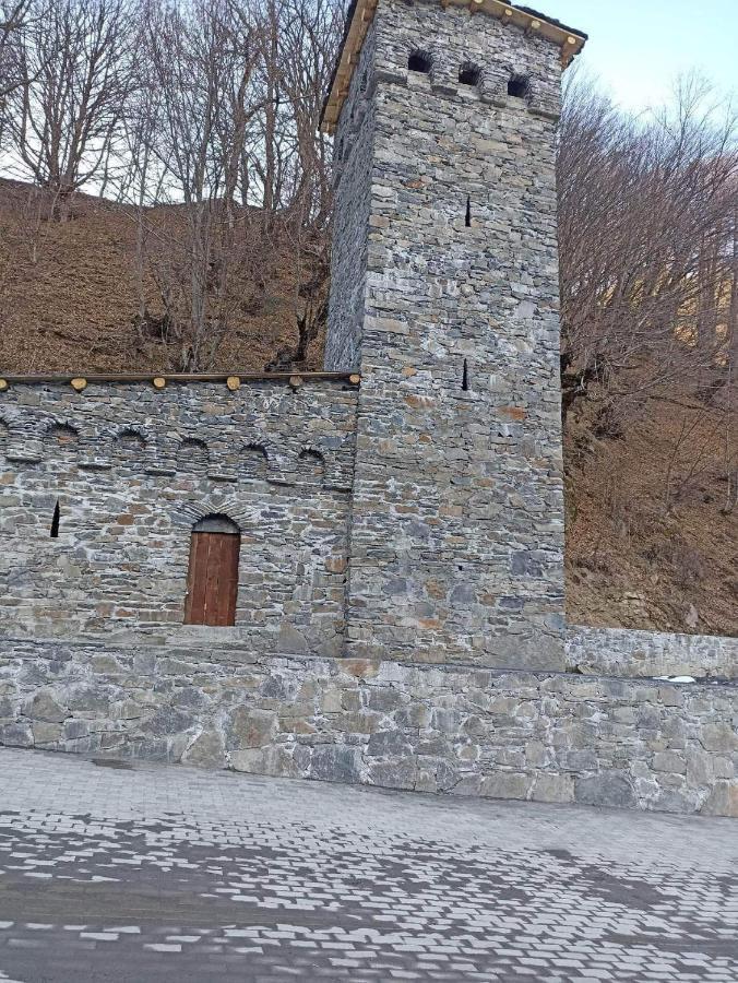 Guest House "Svaneti" Lentekhi Exterior foto