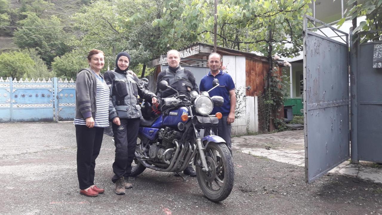 Guest House "Svaneti" Lentekhi Exterior foto